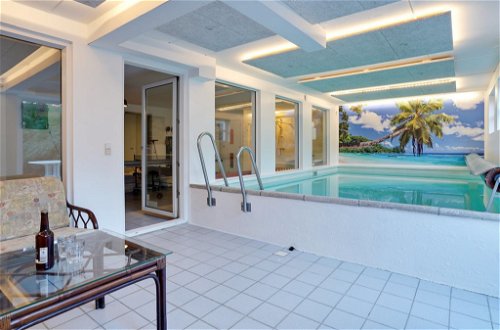 Foto 3 - Casa de 5 quartos em Blokhus com piscina privada e terraço