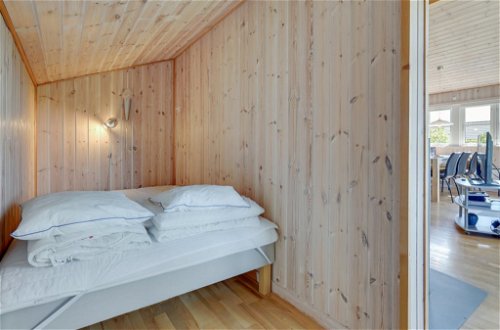 Foto 17 - Haus mit 3 Schlafzimmern in Væggerløse mit terrasse und sauna