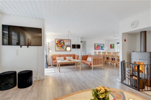 Photo 11 - 6 bedroom House in Ulfborg with private pool and terrace