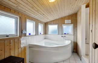 Photo 3 - Maison de 4 chambres à Hvide Sande avec terrasse et sauna