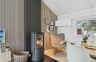 Photo 3 - Maison de 3 chambres à Rindby Strand avec terrasse et bain à remous
