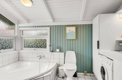 Foto 6 - Casa de 3 quartos em Klitmøller com terraço e sauna