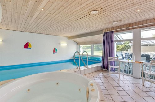 Photo 7 - Maison de 5 chambres à Ringkøbing avec piscine privée et terrasse