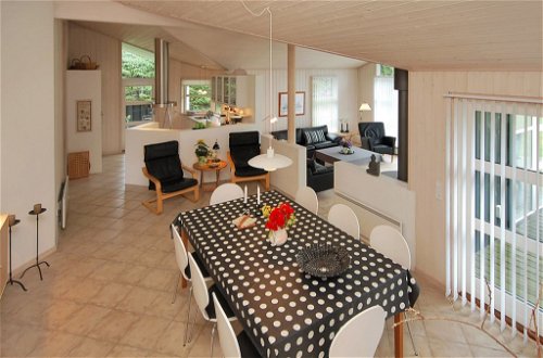 Photo 6 - Maison de 4 chambres à Blokhus avec terrasse et sauna