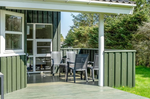 Foto 5 - Haus mit 4 Schlafzimmern in Blokhus mit terrasse und sauna