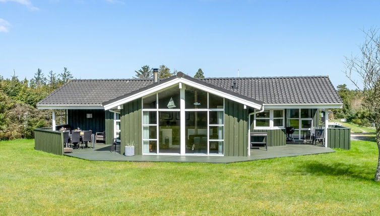 Foto 1 - Casa de 4 quartos em Blokhus com terraço e sauna