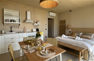 Foto 3 - Appartamento con 1 camera da letto a Costarainera con piscina e vista mare