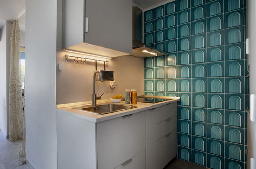 Foto 12 - Apartamento de 1 quarto em Cagnes-sur-Mer com piscina e jardim