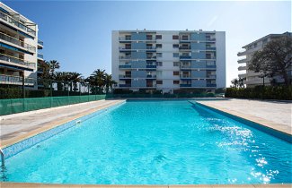 Foto 1 - Appartamento con 1 camera da letto a Cagnes-sur-Mer con piscina e vista mare