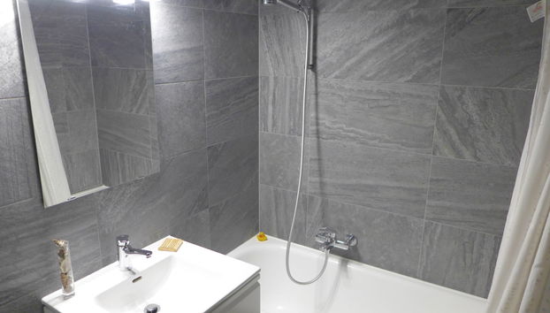 Appartamento con 1 camera da letto a Crans-Montana con piscina e terrazza - Foto 4