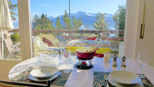 Appartamento con 1 camera da letto a Crans-Montana con piscina e terrazza - Foto 3