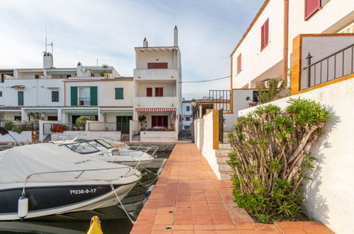 Photo 24 - Maison de 3 chambres à Castelló d'Empúries avec terrasse et vues à la mer