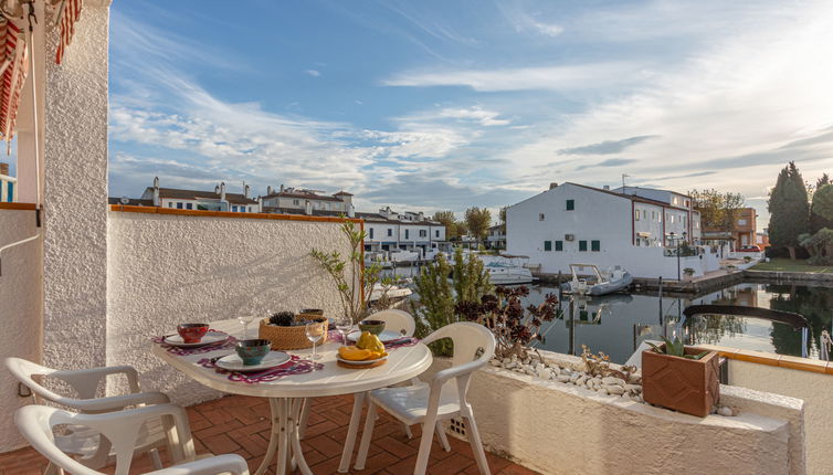 Photo 1 - Maison de 3 chambres à Castelló d'Empúries avec jardin et terrasse