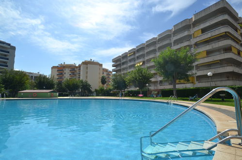 Photo 20 - Appartement de 3 chambres à Salou avec piscine et vues à la mer