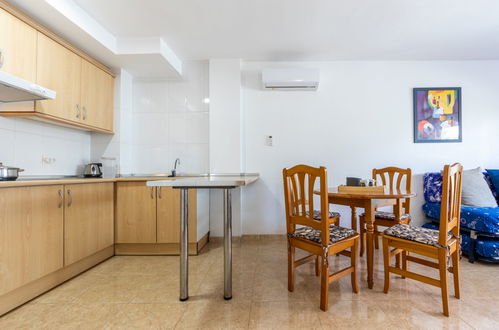 Foto 3 - Apartamento de 2 quartos em Salou com piscina e terraço