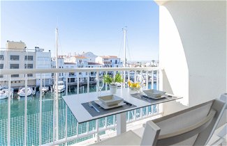 Foto 1 - Apartamento de 2 quartos em Castelló d'Empúries com terraço e vistas do mar