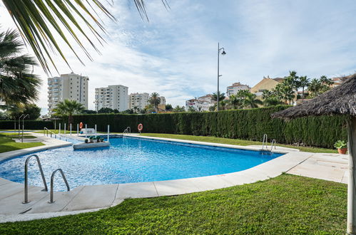 Foto 18 - Apartment mit 2 Schlafzimmern in Estepona mit schwimmbad und blick aufs meer