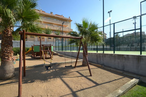 Foto 35 - Apartamento de 3 quartos em Salou com piscina e jardim