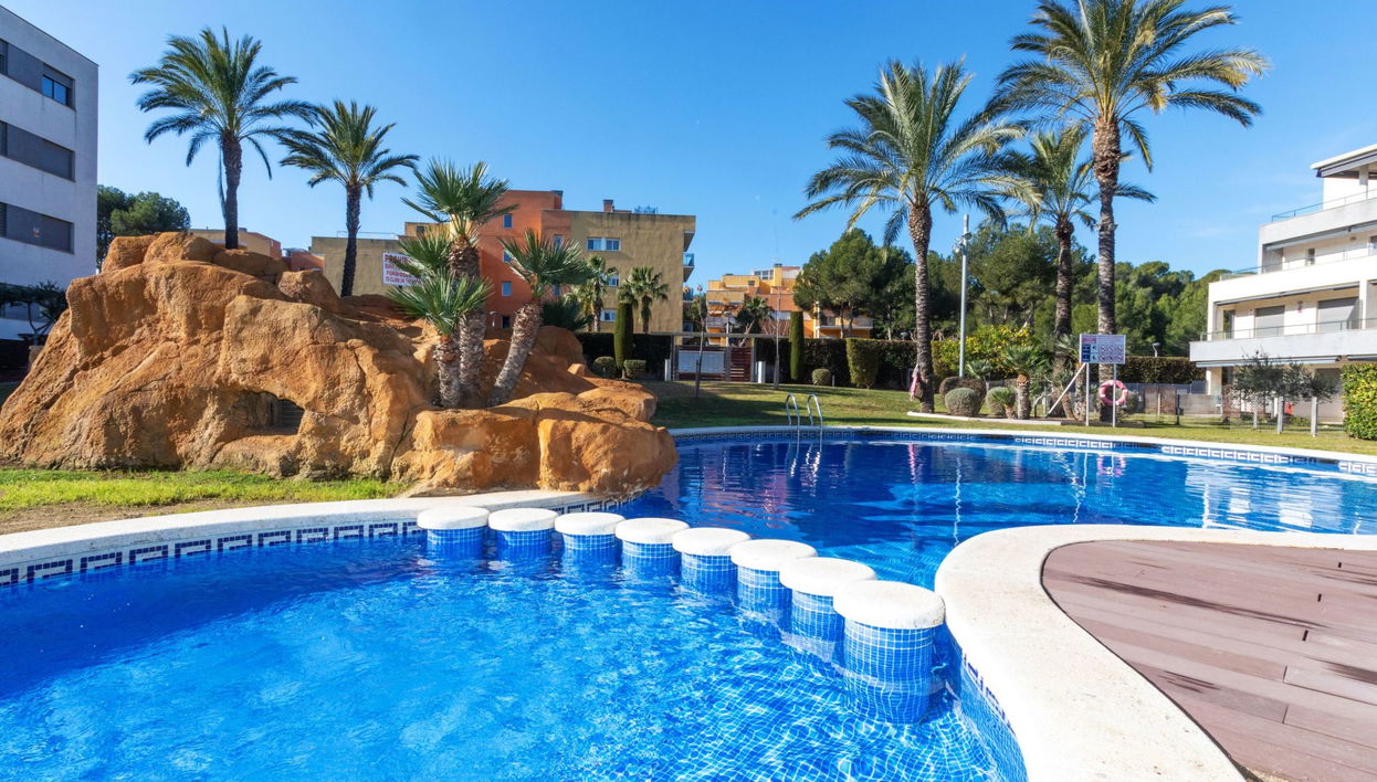 Apartment mit 4 Schlafzimmern in Salou mit schwimmbad und garten - Foto 1