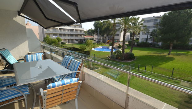 Apartment mit 4 Schlafzimmern in Salou mit schwimmbad und garten - Foto 2