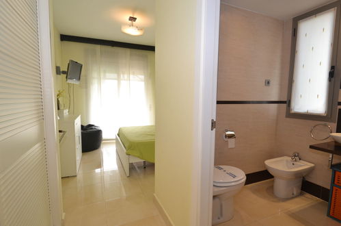 Foto 15 - Apartamento de 3 quartos em Salou com piscina e jardim