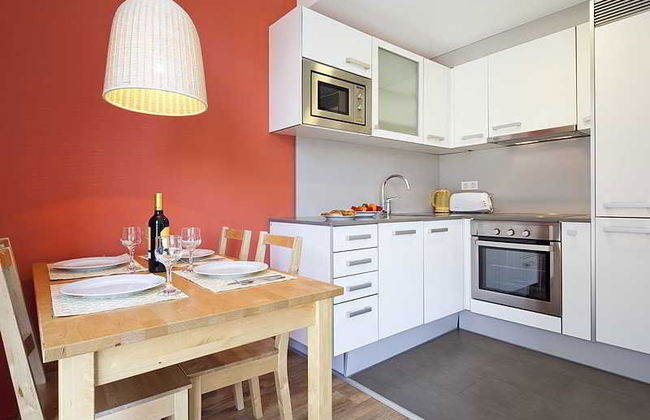 Inside Barcelona Apartments Sants - Photo 50