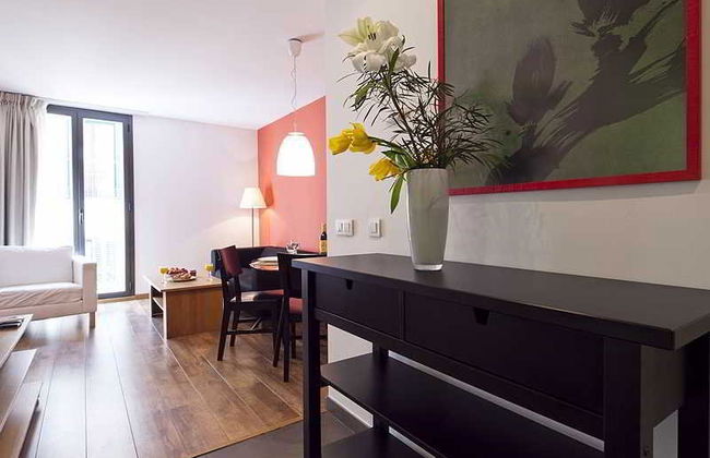 Inside Barcelona Apartments Sants - Photo 35