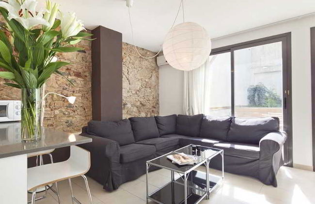 Inside Barcelona Apartments Sants - Photo 7