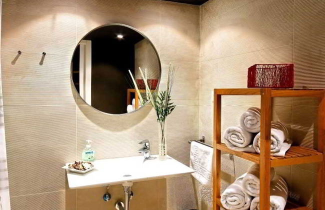 Inside Barcelona Apartments Sants - Photo 34