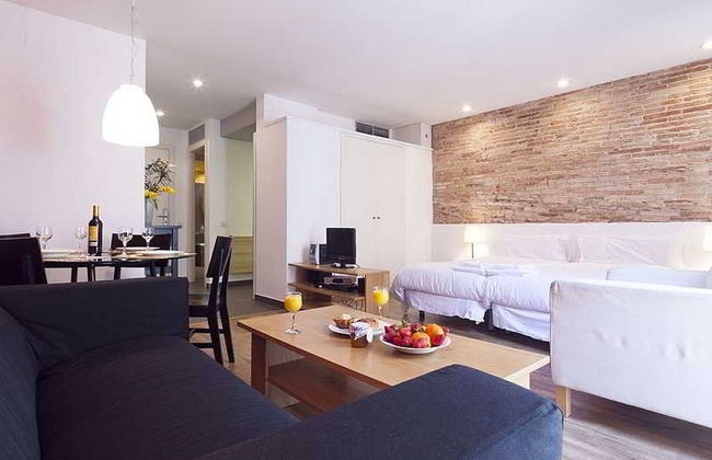 Inside Barcelona Apartments Sants - Photo 40