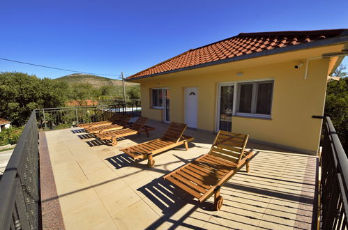 Photo 10 - Maison de 5 chambres à Prgomet avec piscine privée et jardin