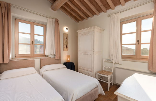 Apartamento de 3 quartos em Scarlino com piscina e jardim - Foto 18