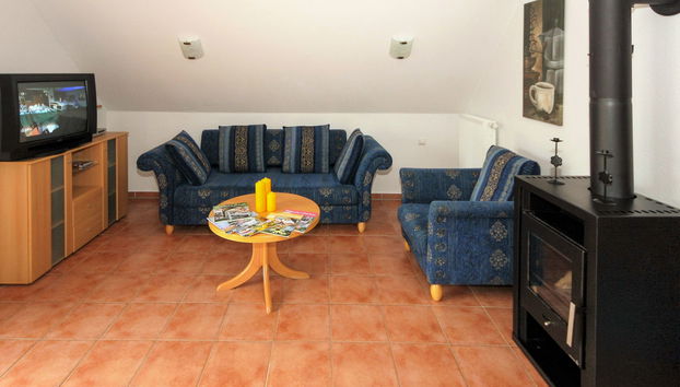 Apartment mit 2 Schlafzimmern in Röbel/Müritz mit garten - Foto 2