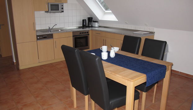 Apartment mit 2 Schlafzimmern in Röbel/Müritz mit garten - Foto 4