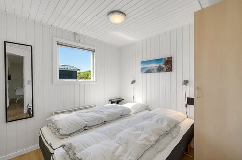 Foto 20 - Casa de 3 quartos em Hvide Sande com terraço e sauna