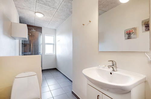 Foto 12 - Casa con 3 camere da letto a Tarm con terrazza e sauna