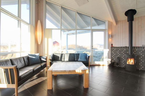 Photo 2 - Maison de 4 chambres à Hirtshals avec terrasse et sauna