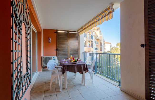 Apartamento de 2 quartos em Fréjus com piscina e jardim - Foto 14