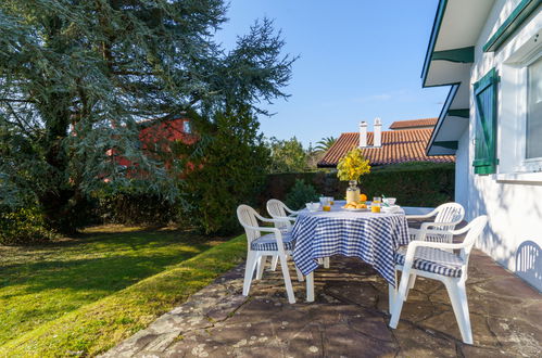 Photo 1 - Maison de 2 chambres à Saint-Jean-de-Luz avec jardin et vues à la mer