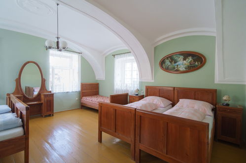 Foto 4 - Casa con 5 camere da letto a Kojetice con giardino e terrazza