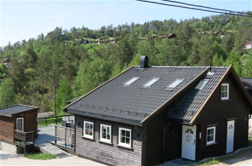 Foto 25 - Casa de 4 habitaciones en Fossdal con terraza
