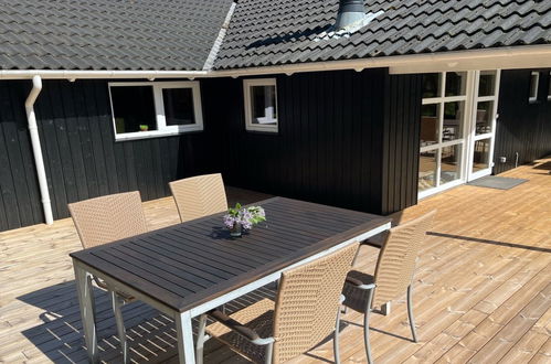 Photo 28 - Maison de 4 chambres à Oksbøl avec terrasse et sauna