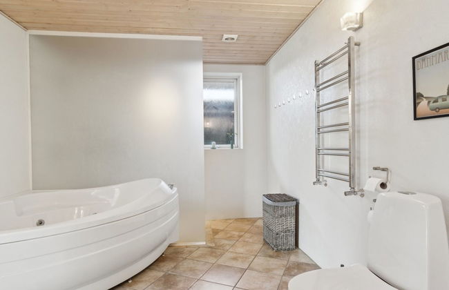 Casa de 3 quartos em Hou com terraço - Foto 24