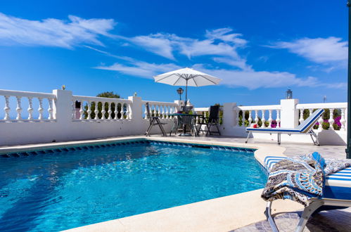 Photo 1 - Maison de 2 chambres à Nerja avec piscine privée et jardin