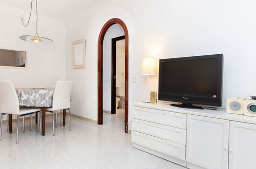 Foto 7 - Apartamento de 2 quartos em Salou com jardim e vistas do mar