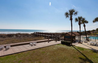 Photo 2 - Peppertree by the Sea