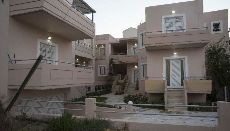 Elia Stalos Apartments - Foto 1