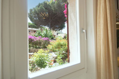 Foto 10 - Appartamento con 2 camere da letto a Arzachena con giardino e terrazza