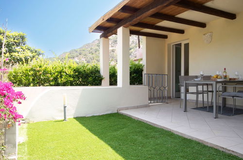 Foto 2 - Appartamento con 2 camere da letto a Arzachena con giardino e terrazza