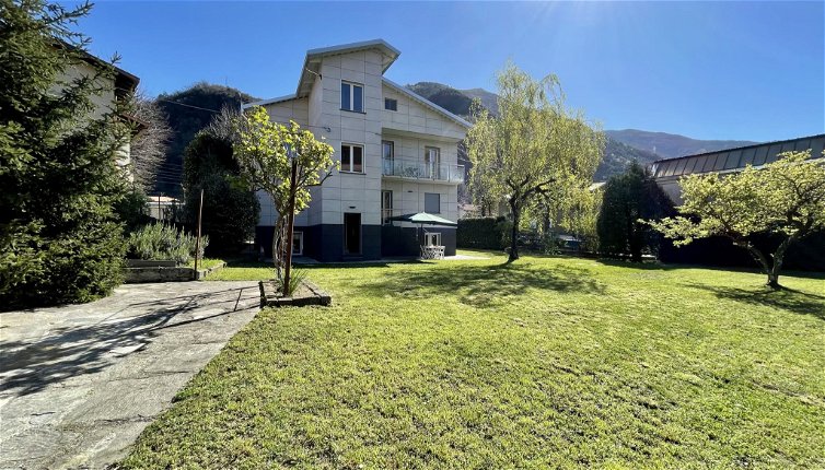 Photo 1 - 2 bedroom Apartment in Dervio with garden and mountain view
